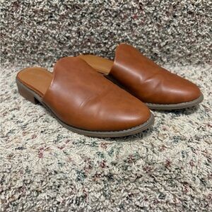 Universal Thread Women's Brown Faux Leather Slip-On Mule Sandals Size 7.5